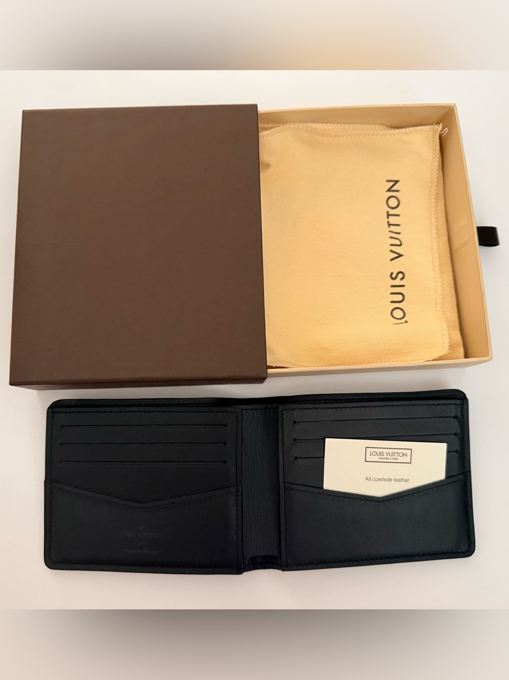 Louis Vuitton Embossed Damier Black Leather Bi-Fold Wallet With Dust Bag/Box